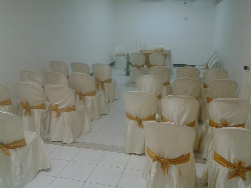 Hotel Royal Plaza ฟลอเรนเซีย ภายนอก รูปภาพ