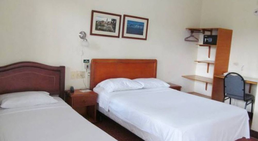 Hotel Royal Plaza ฟลอเรนเซีย ภายนอก รูปภาพ